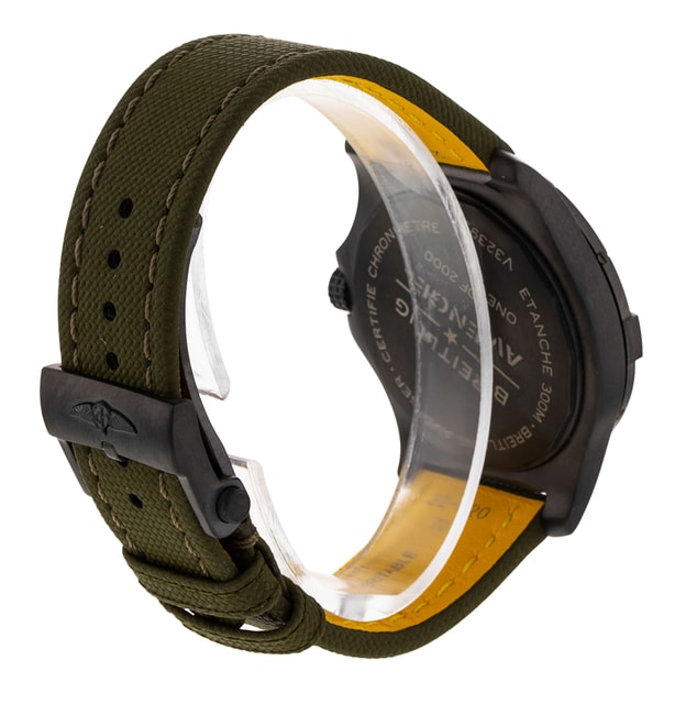 Breitling Avenger Automatic GMT 45 Night Mission V32395 Image 3